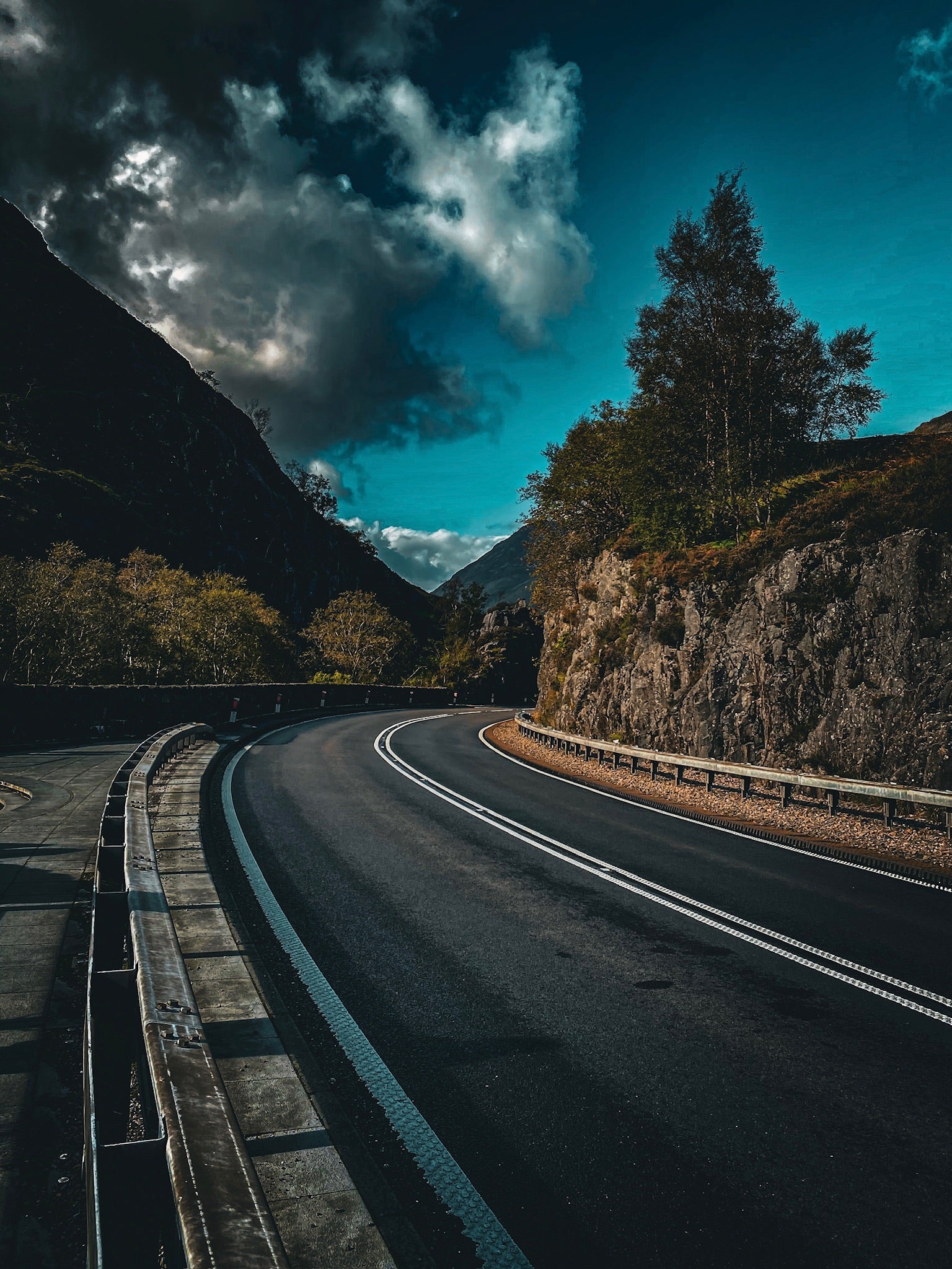 Road past the Three Sisters Water Fall (Glencoe)